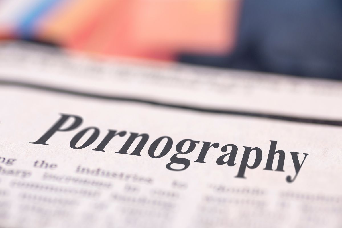 Dampak Menonton Film Porno Apa yang Perlu Kamu Tahu Sebagai Remaja dan Dewasa Muda